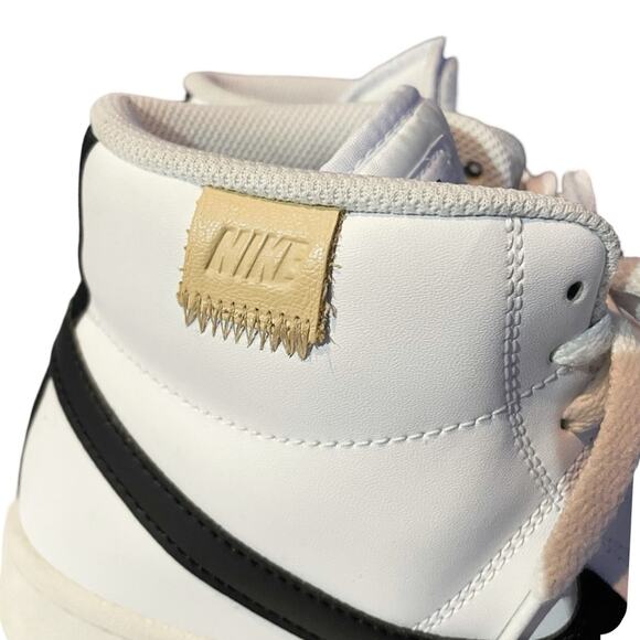 Nike Court Royale 2 Mid-Top Sneaker Size 8.5 - Picture 4 of 9